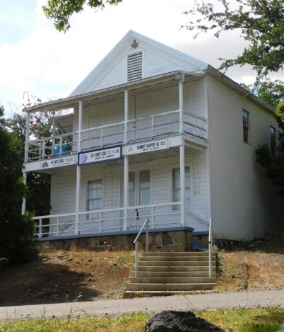 [Picture of Masonic Hall]